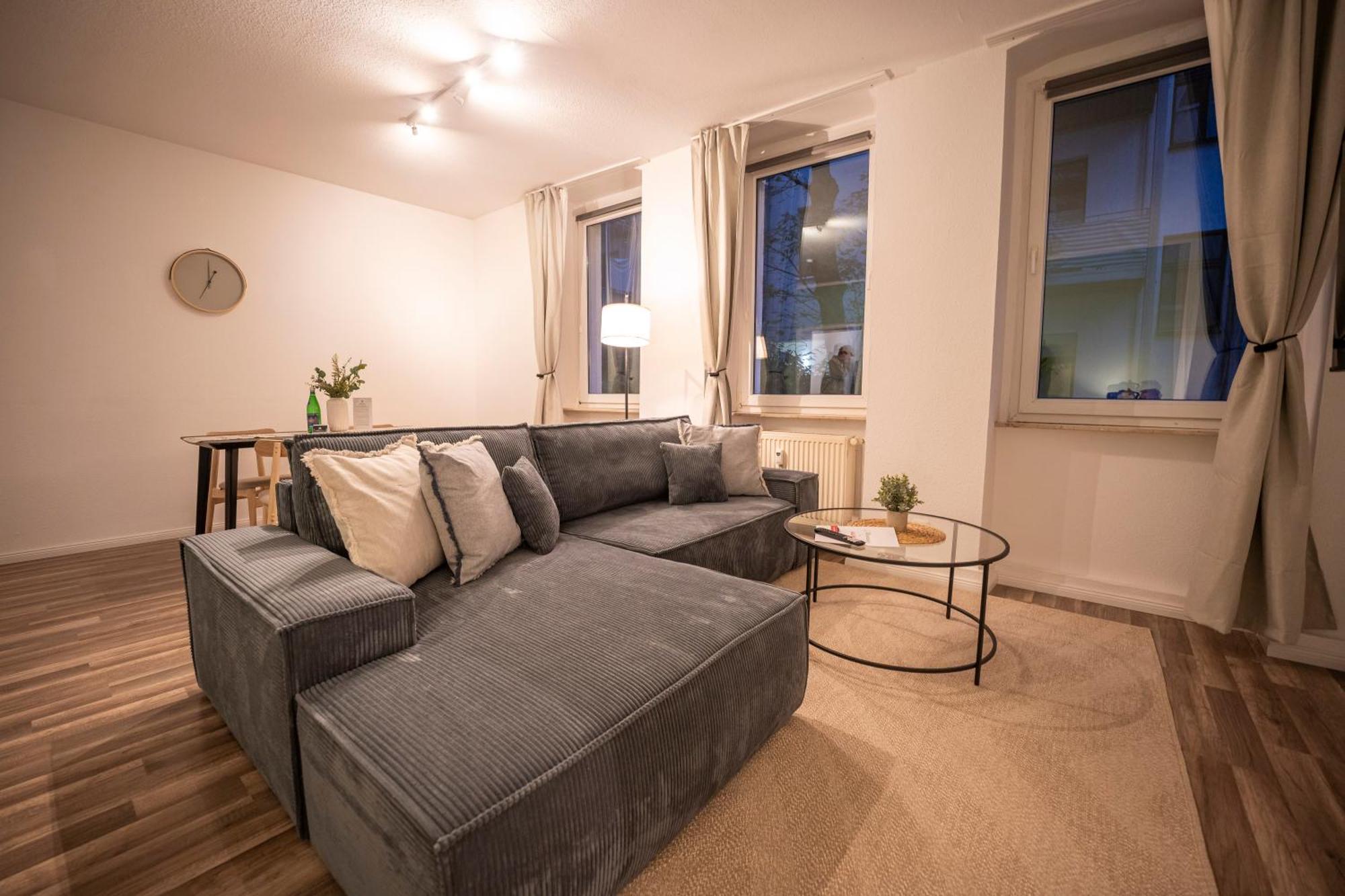 Rr - Spacious Apartments - Central - Parking Magdeburg Zewnętrze zdjęcie